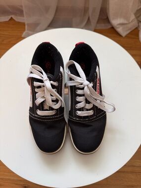 Preowned Youth Size 3 Black White And Red Heelys sneakers with wheels
